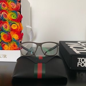 Gucci eyeglasses